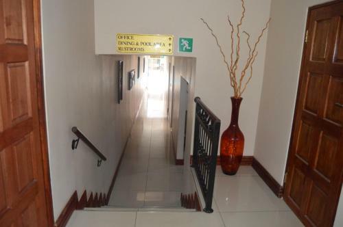 Hostal Lakeview Guest House