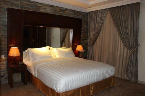 Hotel Loren Suites