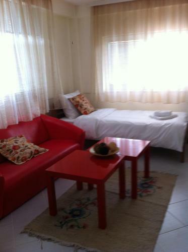 Hostal Sunny House