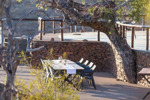 Royal Madikwe Luxury Safari Lodge