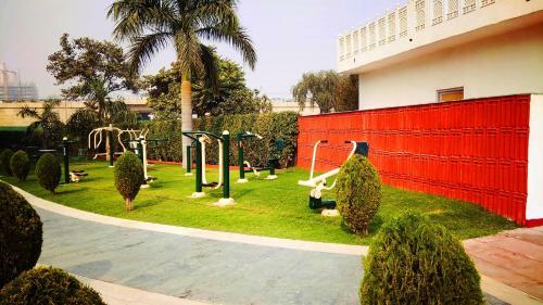 Hotel Aapno Ghar Resort & Amusement Park