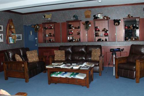 Hotel Lac Le Jeune Resort & Nature Centre