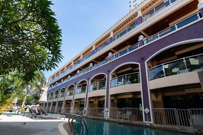 Hotel Karon Sea Sands Resort