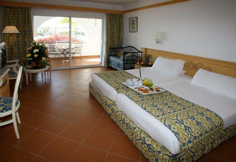 Hotel Domina Coral Bay Kings Lakes