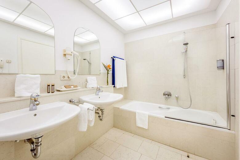 Oceano Vitality Hotel & Medical Spa
