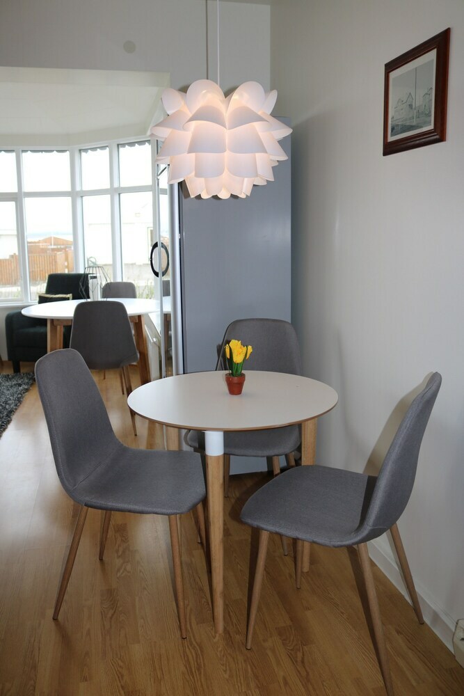 Hostal Guesthouse Lyngholt