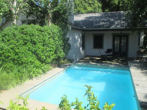 Hostal Franschhoek Rose Cottages