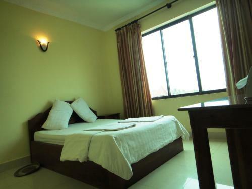 Nyny Hotel