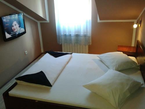 Apartments & Accommodation Stojic