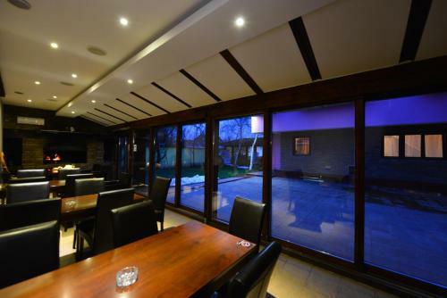 Apartments & Accommodation Stojic