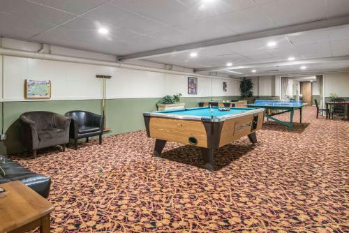 Hotel Econo Lodge Inn & Suites Tilton