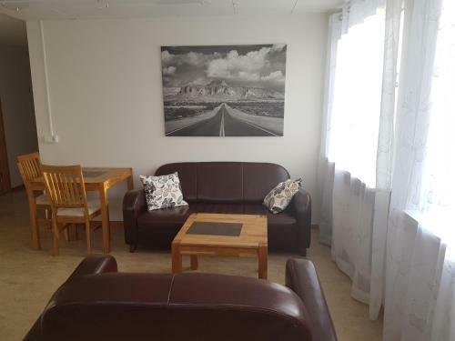 Hostal Guesthouse Ormurinn