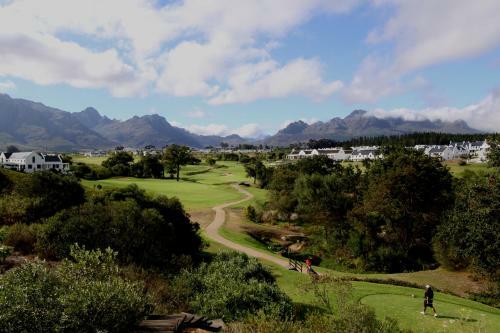 Hotel Three Cities Kleine Zalze Lodge
