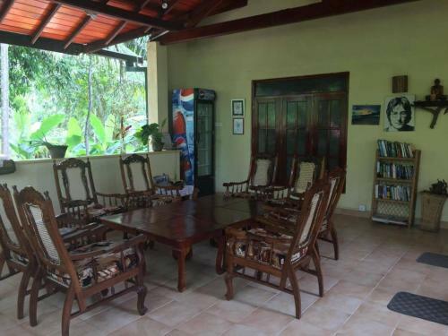 Hostal Palm Grove