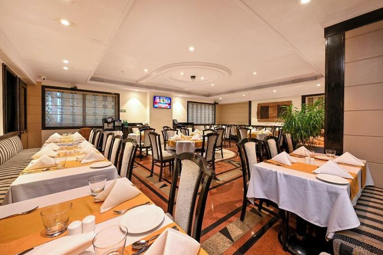 Hotel Fariyas