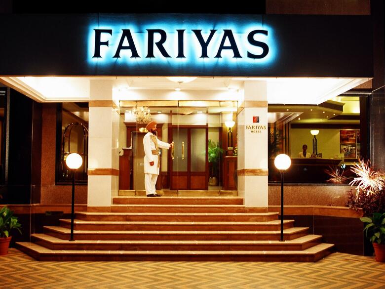 Hotel Fariyas