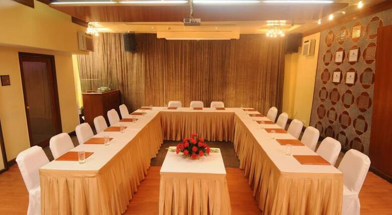 Hotel Fariyas
