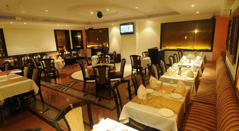 Hotel Fariyas