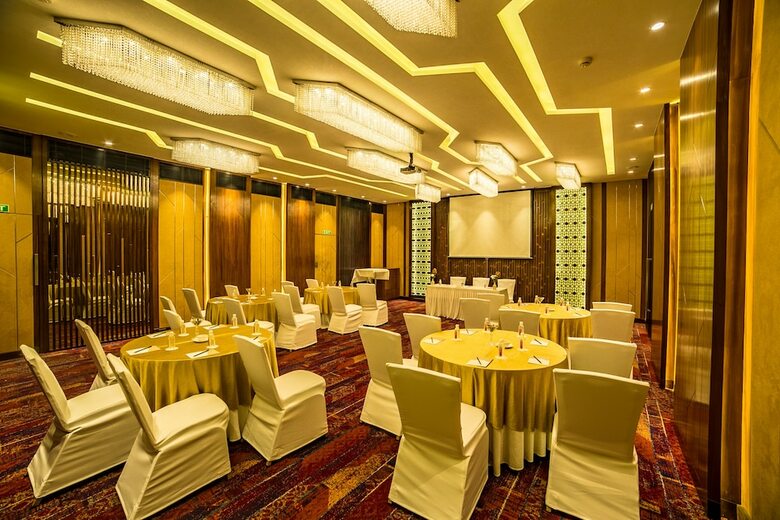Hotel Fariyas