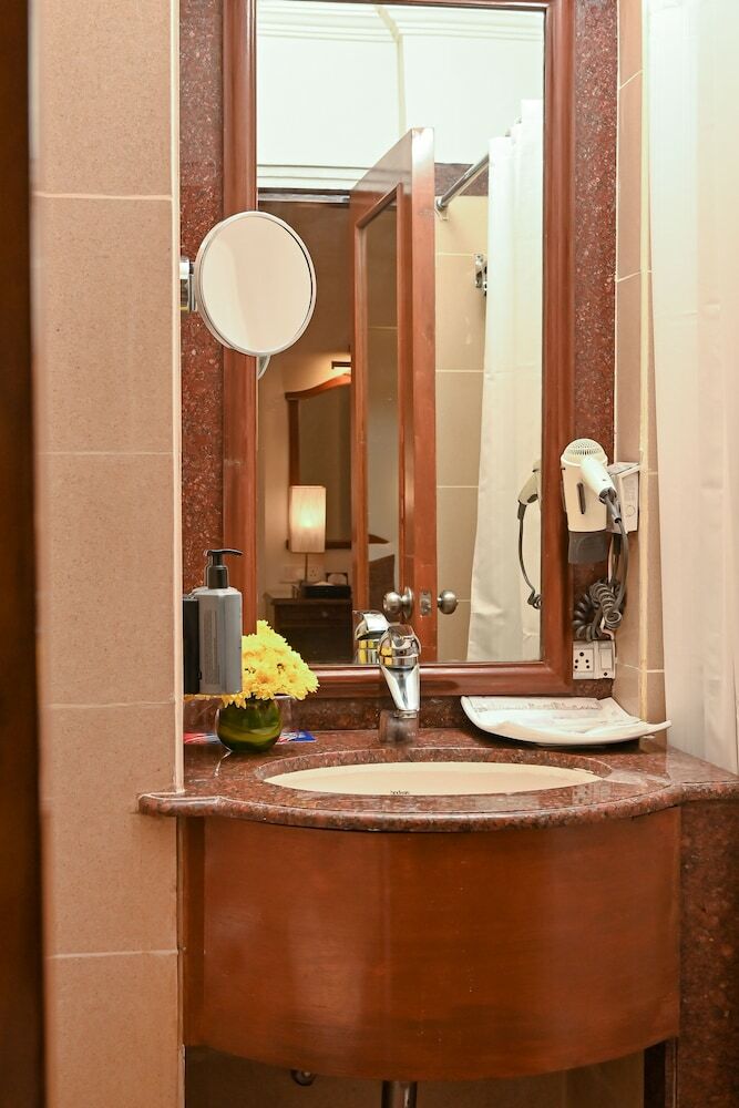 Hotel Fariyas