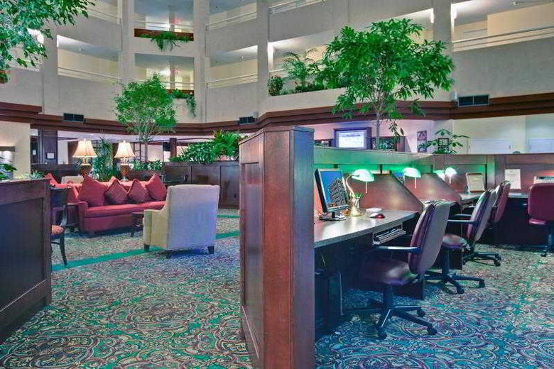Hotel Holiday Inn Montreal-longueuil