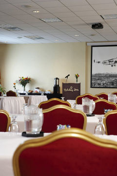 Hotel Holiday Inn Montreal-longueuil