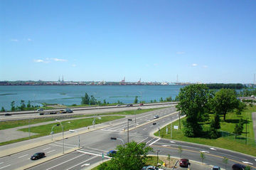Hotel Holiday Inn Montreal-longueuil