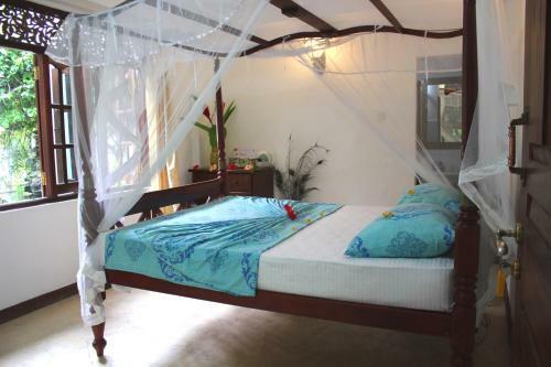 Bed & Breakfast French Lotus