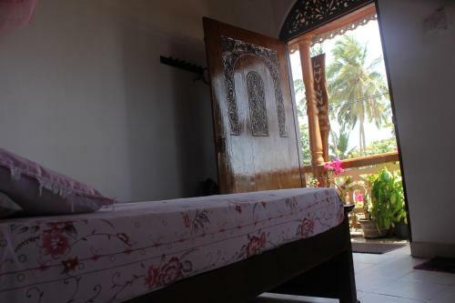 Hostal Light House View Inn
