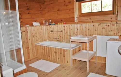 Holiday Home S�rviksv�gen Munkedal