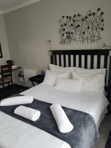 Bed & Breakfast Hiflyerz Guest House