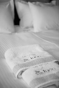 Ilion Hotel & Suites