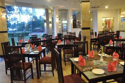 Hotel Laya Beach
