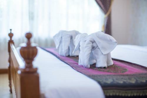 Juntra Resort & Hotel