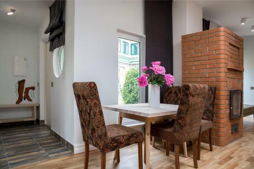 Allika Holiday House