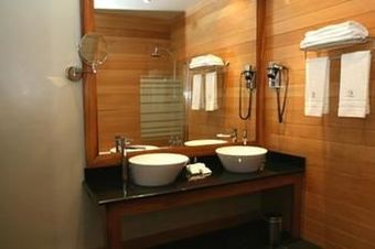 Tana Hotel