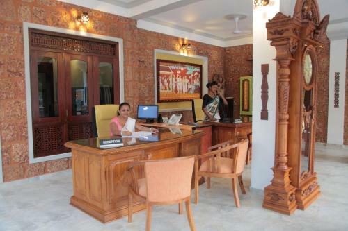 Wunderbar Beach Hotel