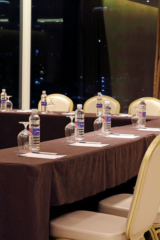 Hotel Hampton By Hilton Panama