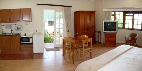Somer Place B&B