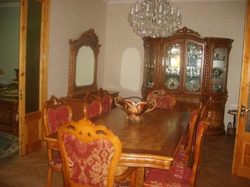 Hostal Svetlana Guest House
