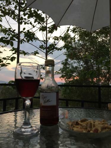 Hotel Baan Rai Phufah Resort Chiangrai
