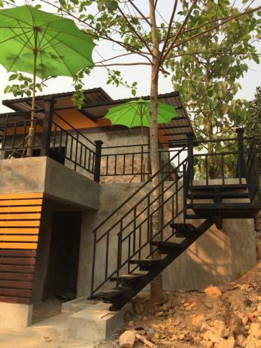 Hotel Baan Rai Phufah Resort Chiangrai