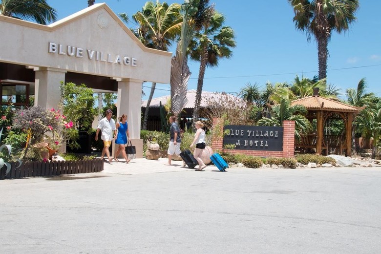 Aruba Blue Village Hotel And Apartments