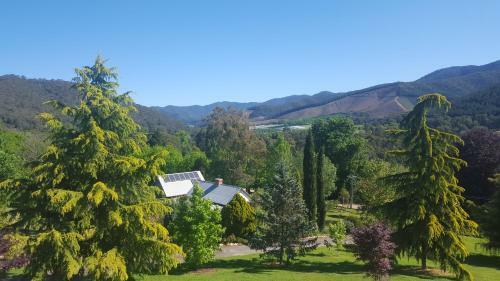 Villa Abbys Cottages Bright