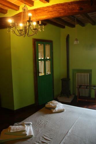 B&b44