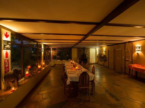Eagle Rock Guest-farm And Business Lodge