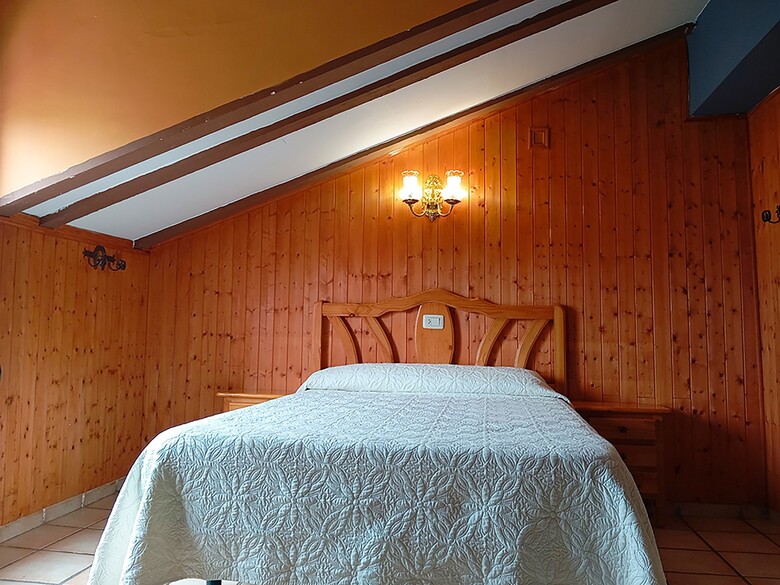 Hotel La Rueda
