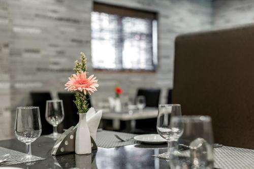 Hotel Saaral Residency
