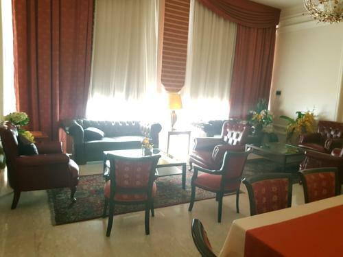 Madisson Hotel