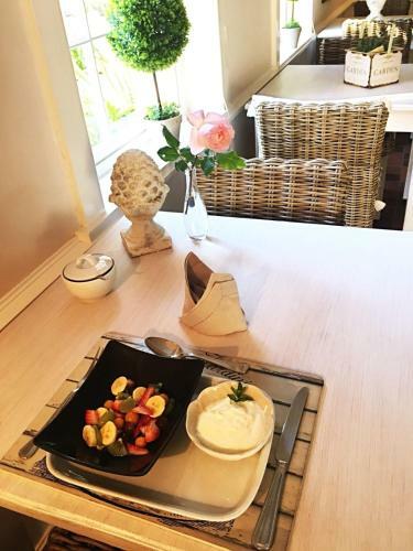 Hostal No.10 Caledon Street Guest House